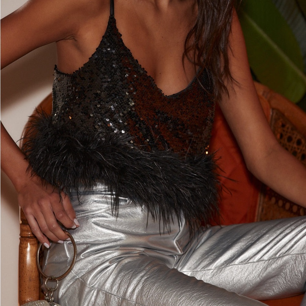 12THE TRIBE 🪩 Darling Black Feather Sequin Crop Top